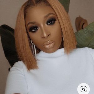 Meet your Posher, Sabrina